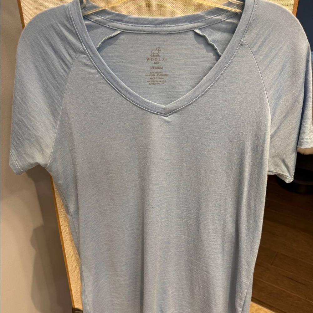 MIA Pale Blue V-Neck Short Sleeve Tee size medium.